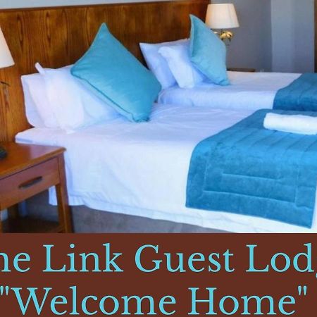 The Link Guest Lodge เคมป์ตัน พาร์ค ภายนอก รูปภาพ