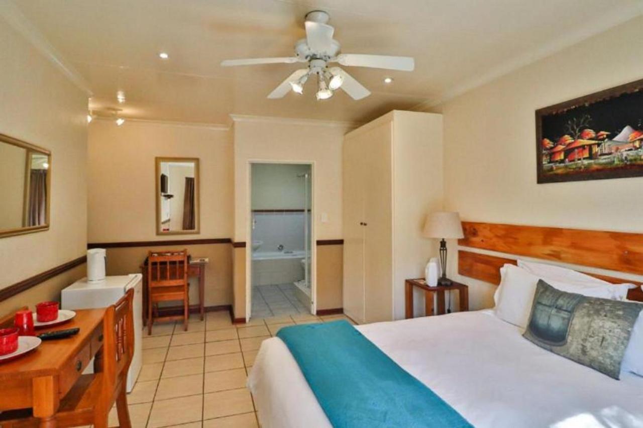 The Link Guest Lodge เคมป์ตัน พาร์ค ภายนอก รูปภาพ